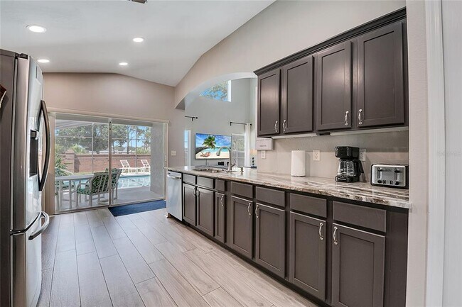 Building Photo - 1428 Casterton Cir