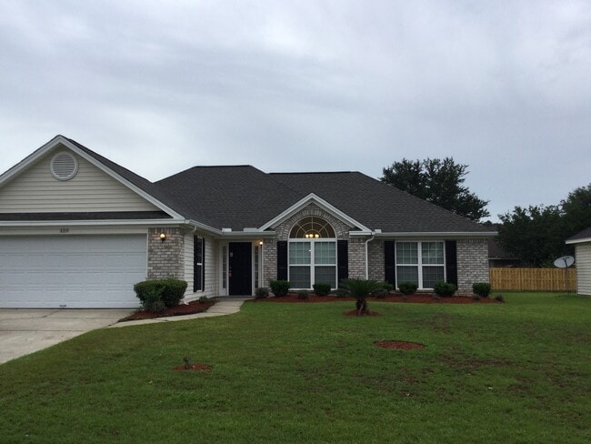 Building Photo - 128 Nandina Wy