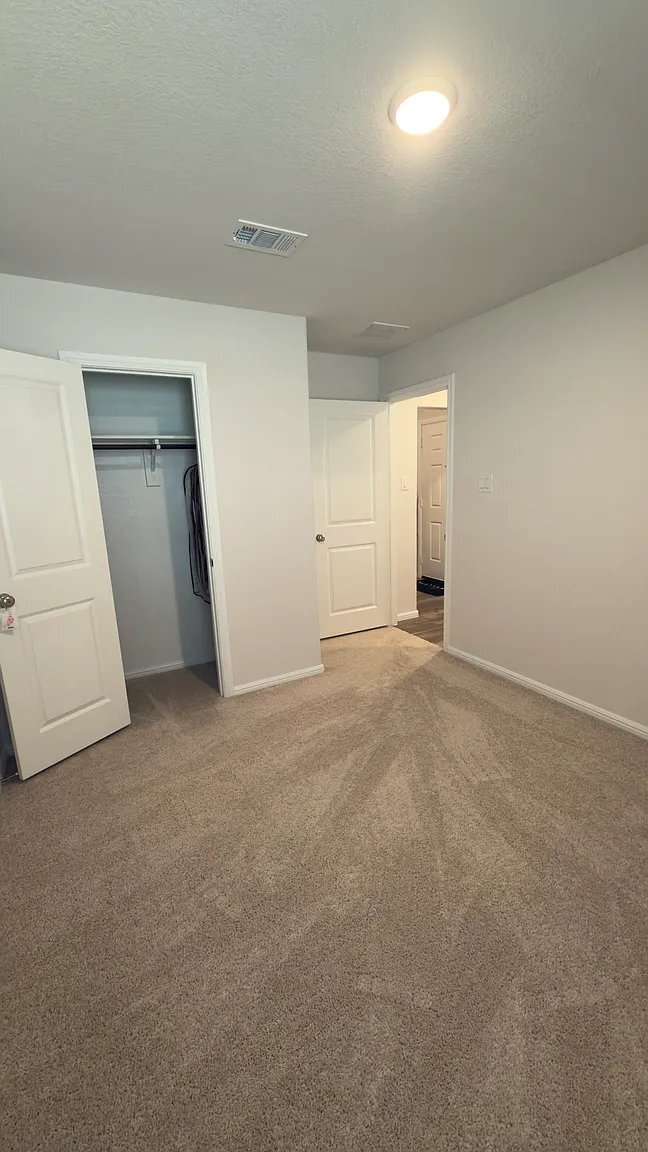 Building Photo - 1312 Hunters Rdg Dr