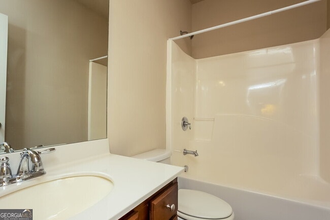 Building Photo - 2954 E Captiva Dr