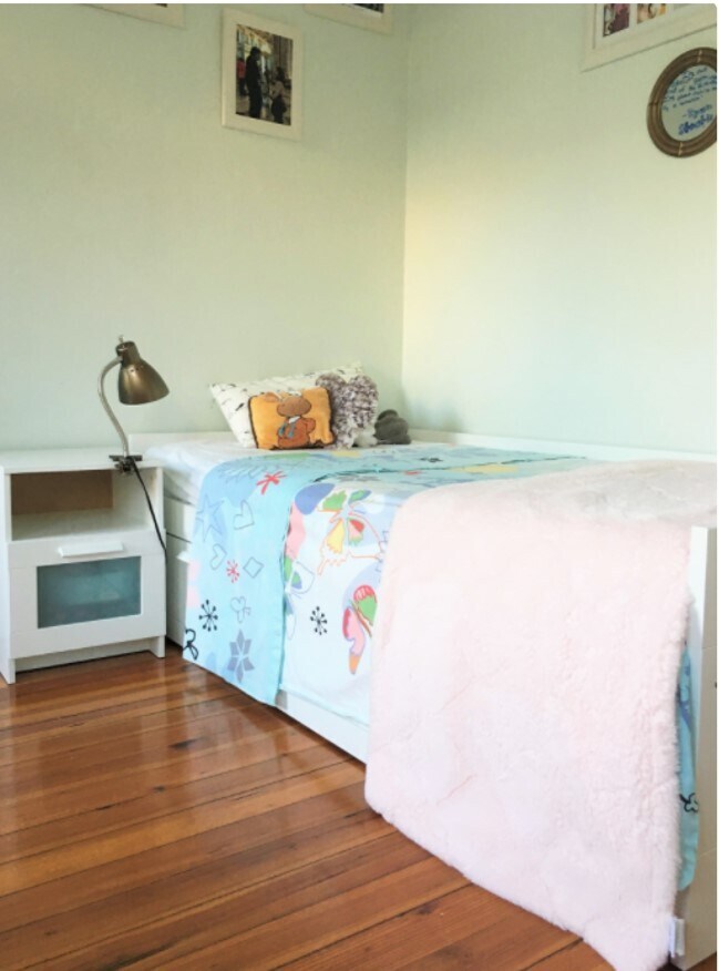 Building Photo - 12 Oliver Rd