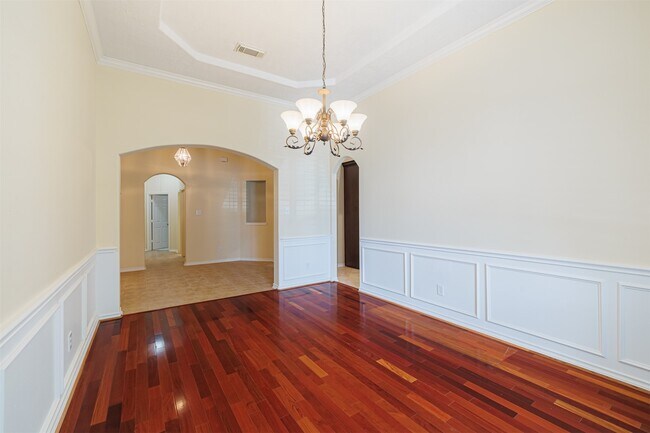 Building Photo - 11102 Dawson Springs Dr