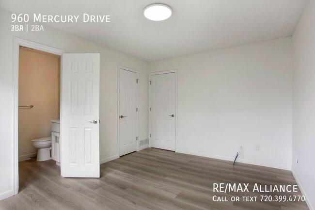 Building Photo - 960 Mercury Dr