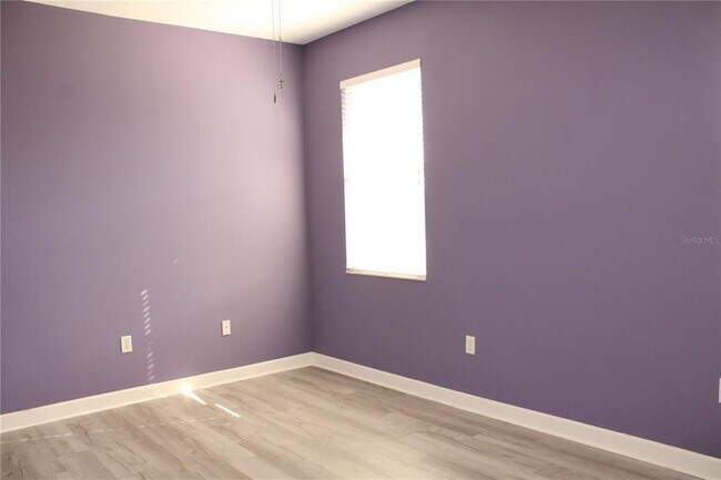 Building Photo - 9122 64th Ct E