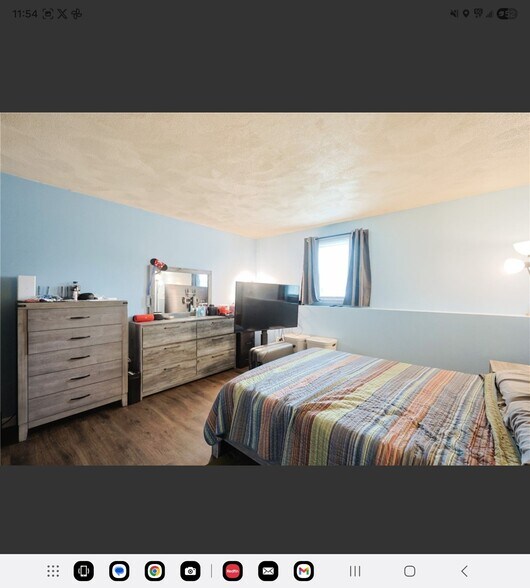 Building Photo - 200 Manville Hill Rd