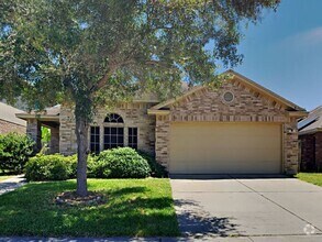 Building Photo - No Application Fee* $500 off first months ...