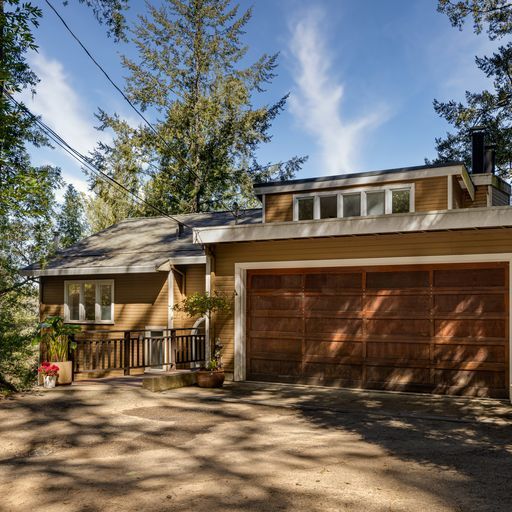 Primary Photo - 25 Fir Ave