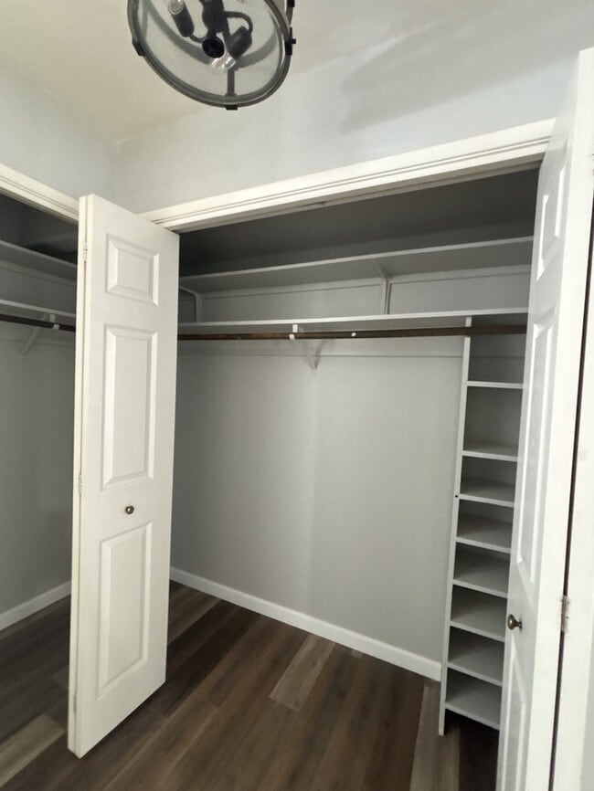 Building Photo - 1816 Fallon Ln