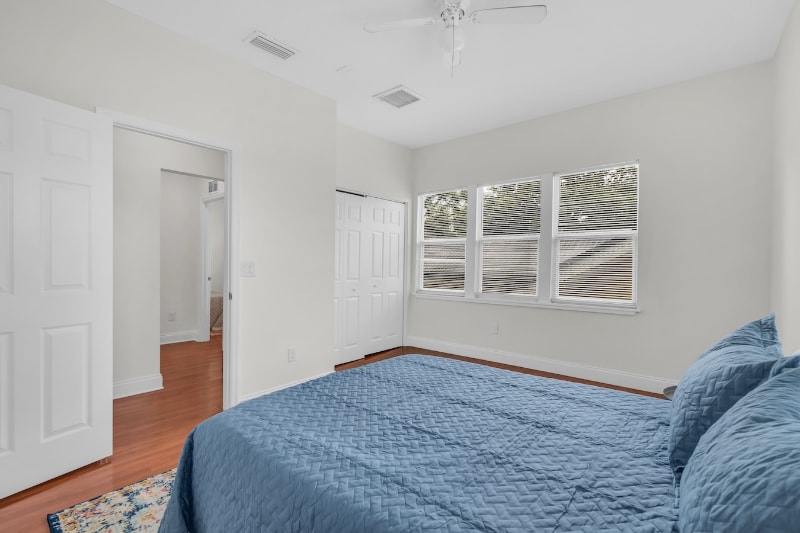 Building Photo - 1023 E Broad St