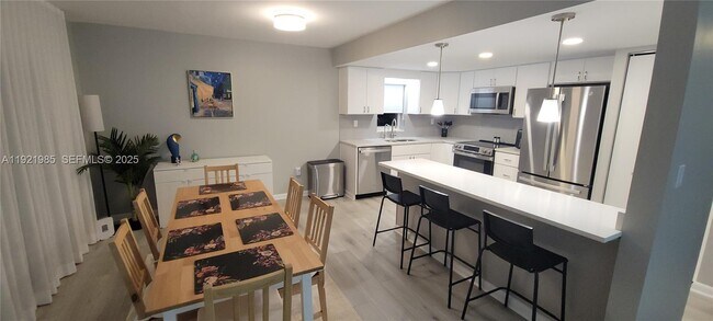 Building Photo - 1200 14th St