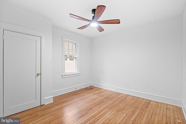 Building Photo - 126 Estaugh Ave