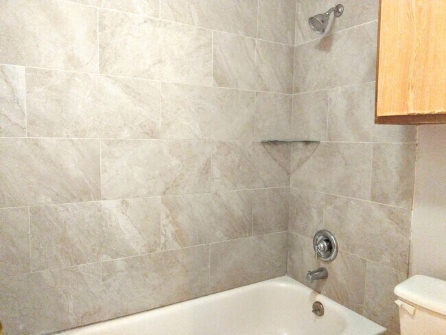 Building Photo - Two Bedroom Two Story Townhome In Amazing ...