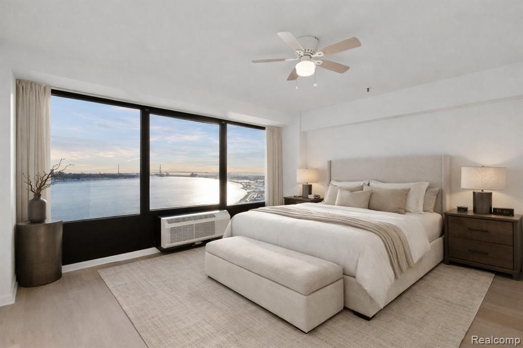 Building Photo - 300 Riverfront Dr