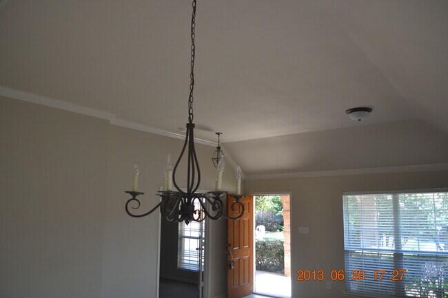 Building Photo - 8404 Blacktail Trail