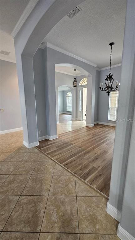 Building Photo - 317 E Blue Water Edge Dr