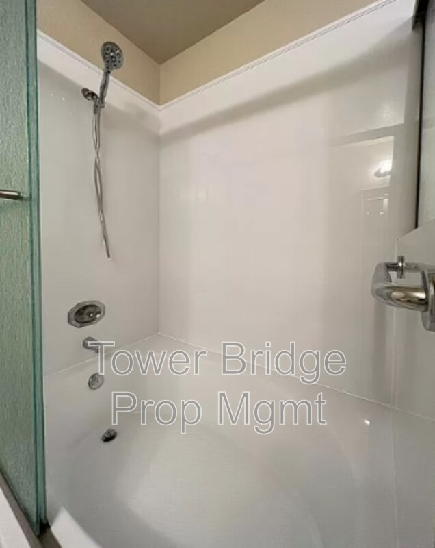 Building Photo - 11150 Trinity River Dr