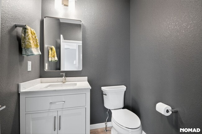 Building Photo - 9082 Delacorte St