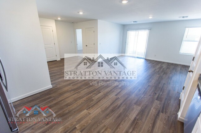 Building Photo - 15491 S Patagonia Rd