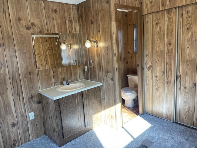 Building Photo - 3 BED, 1.5 BATH MOBILE HOME