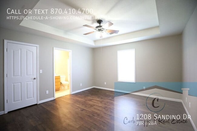 Building Photo - 1208 Sandino Dr
