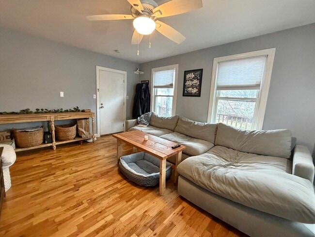 Building Photo - 42 Court St