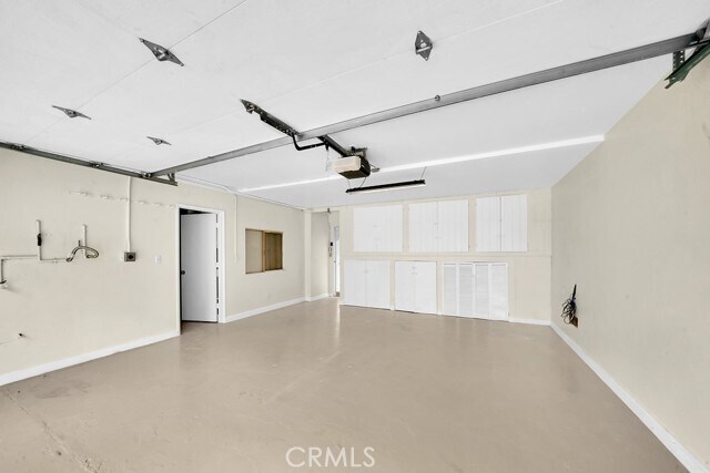 Building Photo - 608 Marguerite Ave