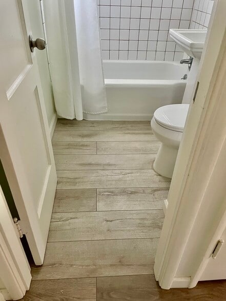 Building Photo - 2934 2nd Ave N