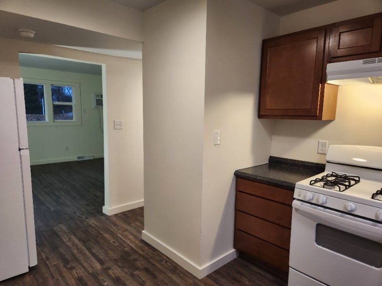 Building Photo - 4707 Kent Rd