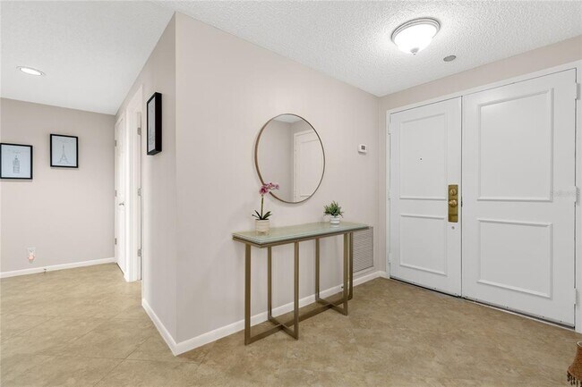 Building Photo - 150 Belleview Blvd