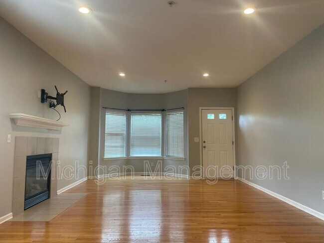 Building Photo - 41656 Tera Ln