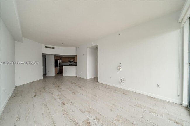 Building Photo - 140 S Dixie Hwy