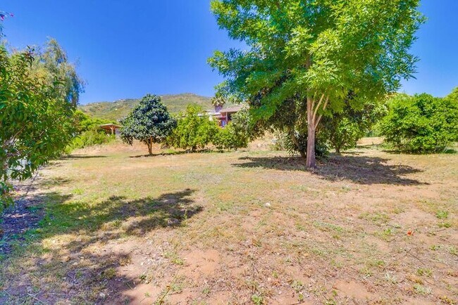 Building Photo - 3289 Altoro Ln
