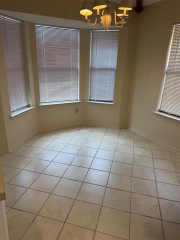 Building Photo - 12922 Chandler Dr