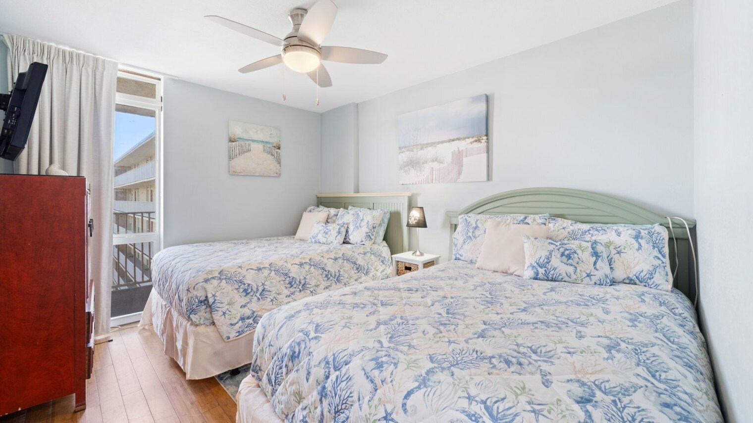 Building Photo - 7205 Thomas Dr