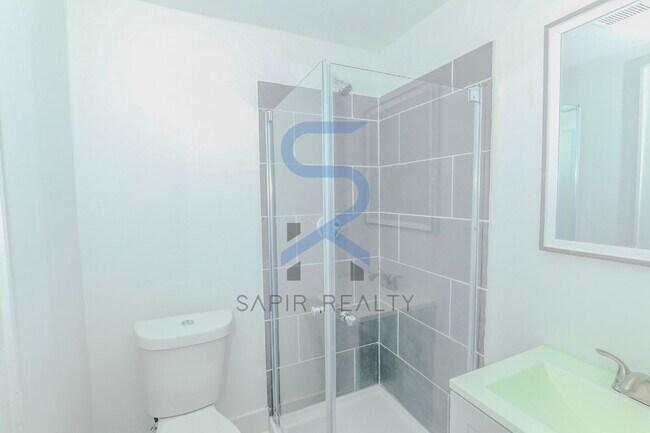 Building Photo - Cascade Heights Charm – 3BR/2BA Home in Southwest Atlanta