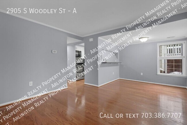Building Photo - 2905 S Woodley St