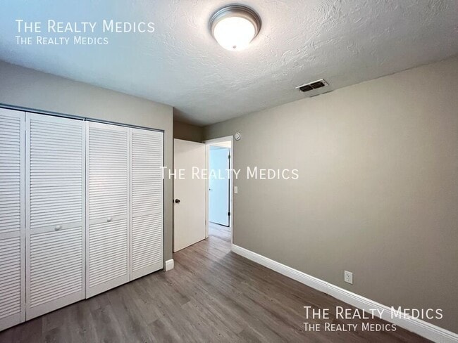 Building Photo - 2095 NW 43rd St