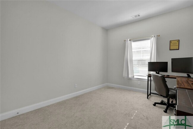 Building Photo - 145 Nettleton Ln
