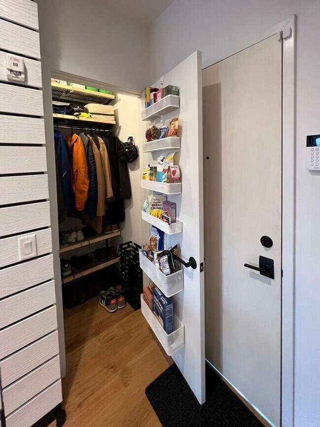 Building Photo - 57 N St NW