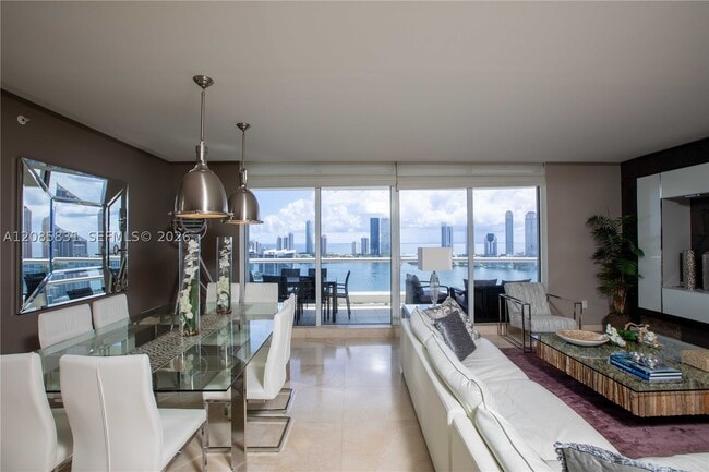 Building Photo - 6000 Island 2602 Is