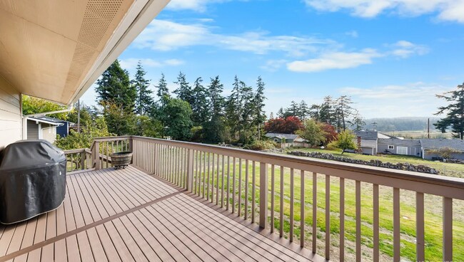 Building Photo - 1372 Orchard Loop