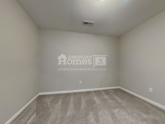 Building Photo - 4983 Old Towne Village Circle