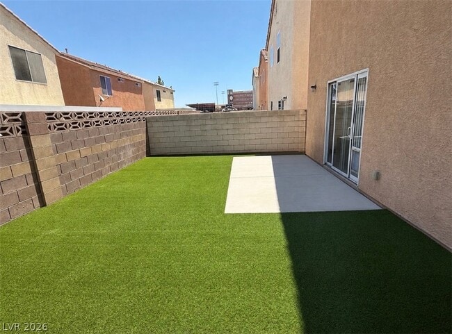 Building Photo - 6982 Majestic Palm Dr