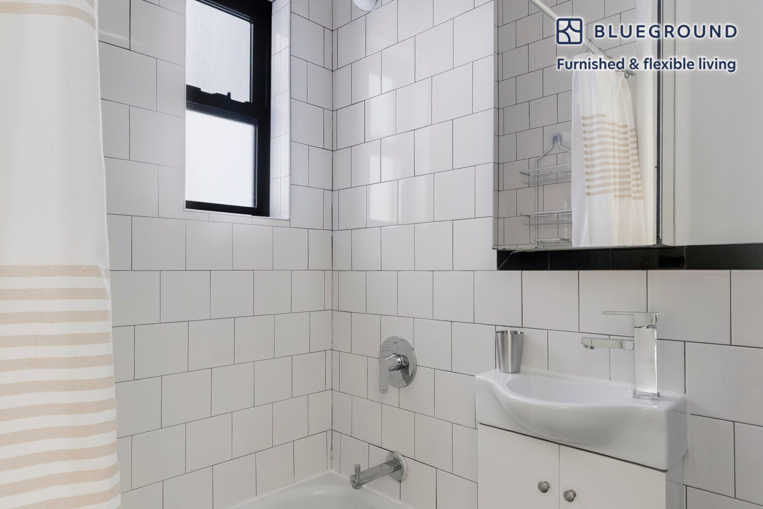 Building Photo - 26 Jane St