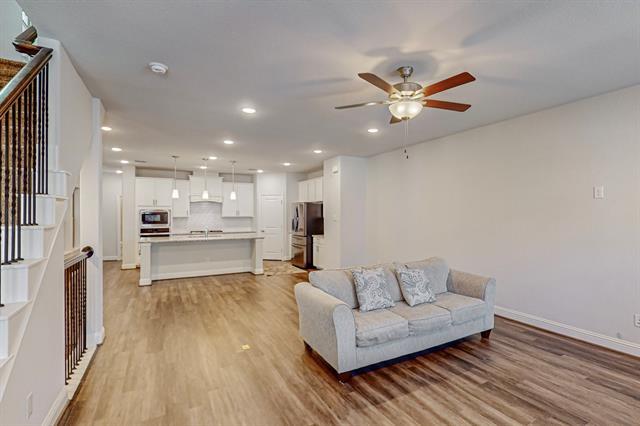 Building Photo - 802 Tennessee Dr