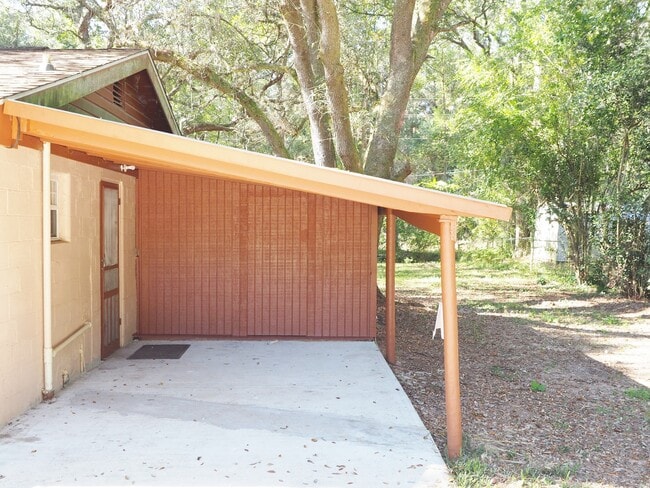 Building Photo - Charming Property in Magnolia Springs!