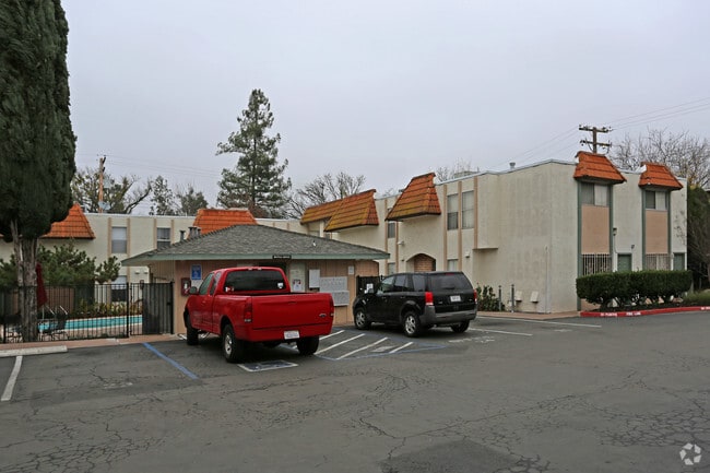 Building Photo - Marconi Vista Apartments