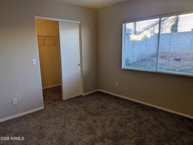 Building Photo - 15440 W Mauna Loa Ln