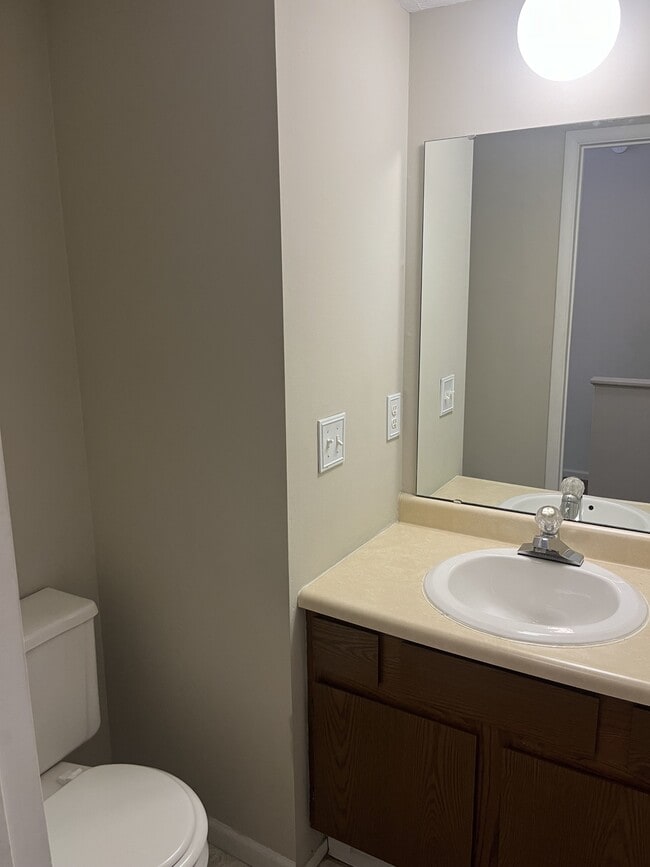 Building Photo - 3058 Colony Ln