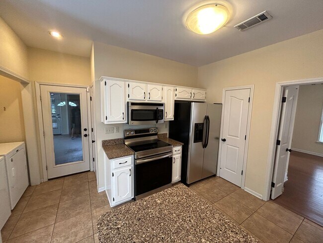 Building Photo - Gated Community on the Island! Bonus Room!...